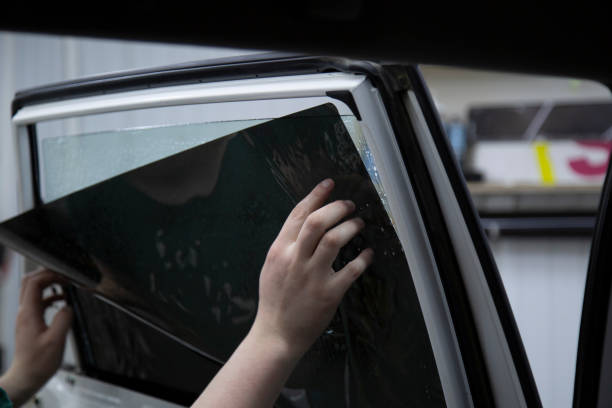 Tinting of vehicle windows